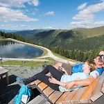 Zur Therme St.kathrein Apartamento