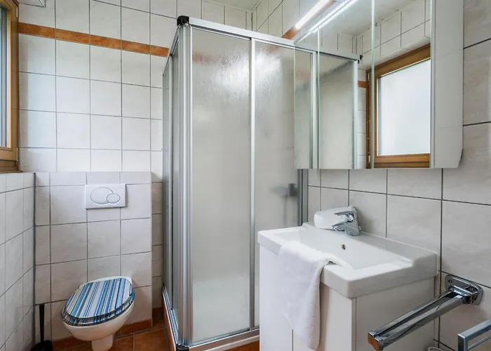 Zur Therme St.kathrein Апартаменты *